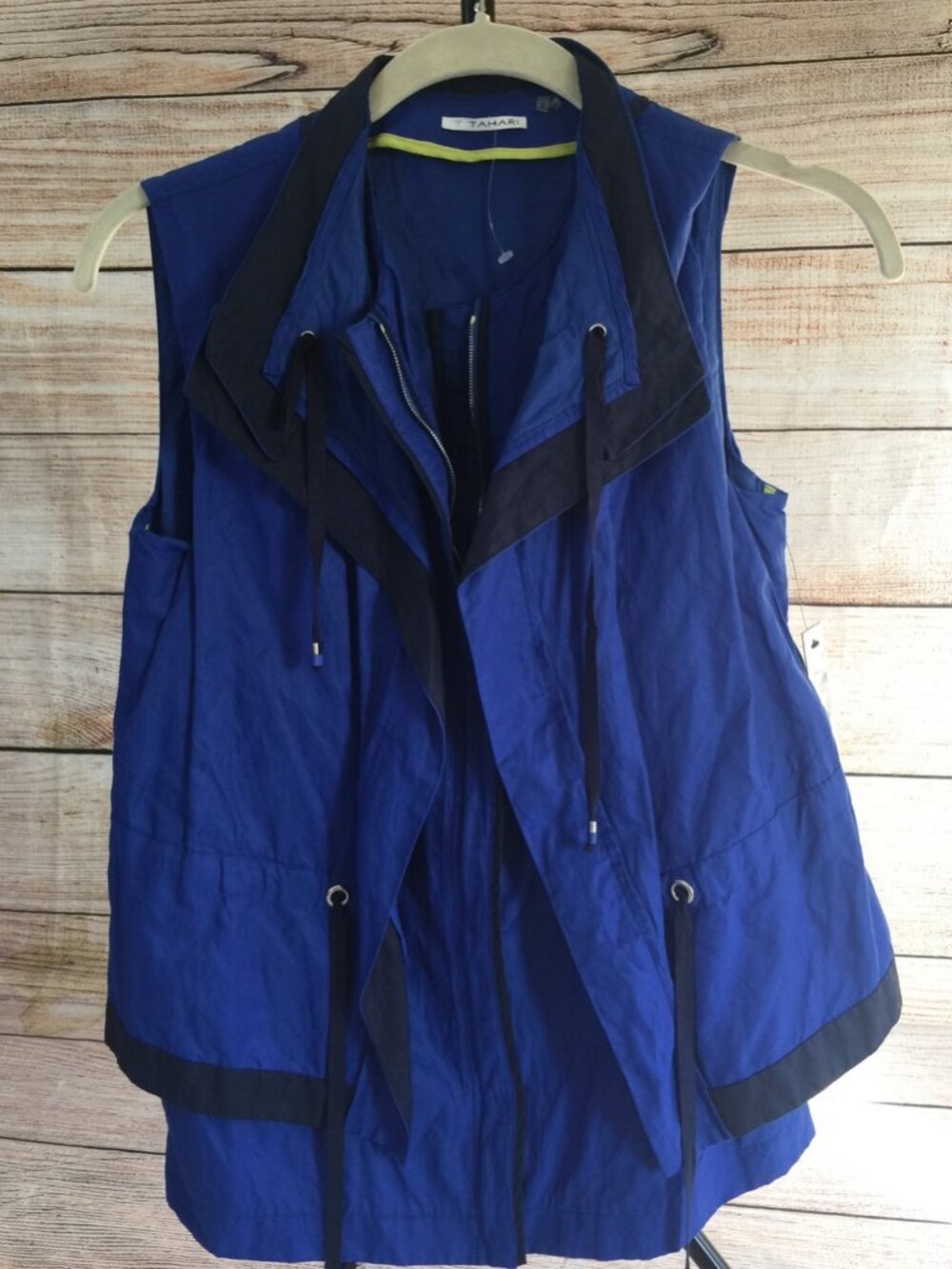 Tahari athletic vest nwt from Dillard's SP